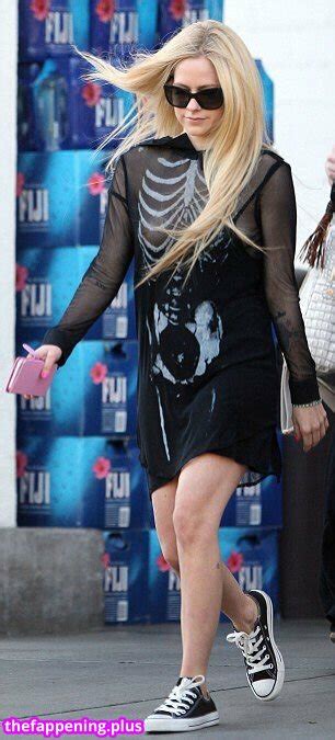 70927915 Avril Lavigne AvrilLavigne Nude OnlyFans Photo 1107 The