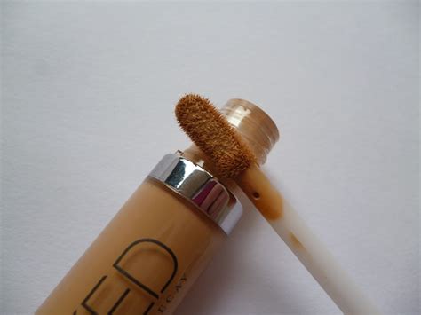Rese A Corrector Naked Skin De Urban Decay La Avenida A
