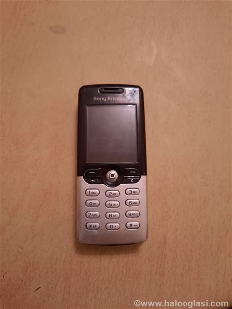 Stari Retro Mobilni Telefon Sony Ericsson T610 Halo Oglasi