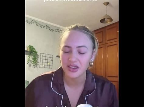 Woman Nip Slip XVIDEOS