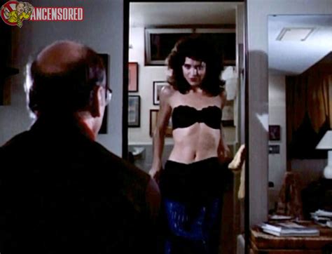 Naked Kim Saunders In Getting It On