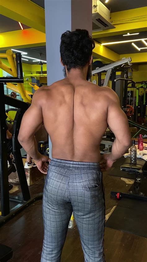 Back Flex Motivation 🔥 Back Flex Posing Bganguly Bfitness Reels