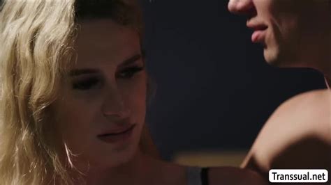 Horny Dude Finally Gets A Chance To To Fucks Transbabe Nikki Vicious AShemaletube