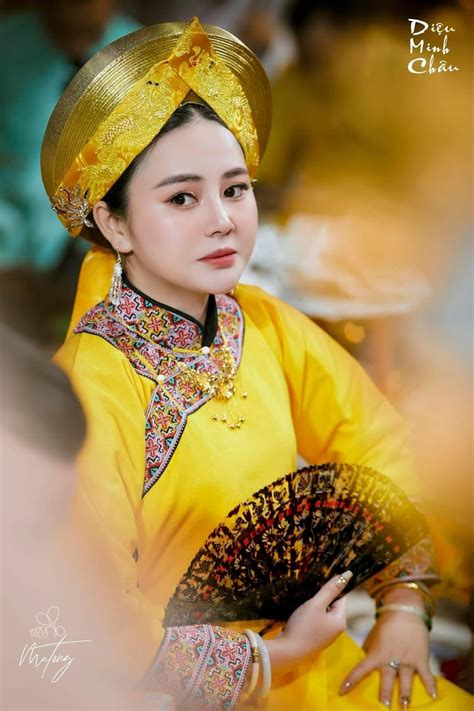 Hot Tiktoker triệu view Diệu Minh Châu và những bộ pháp phục đẹp Saostar vn