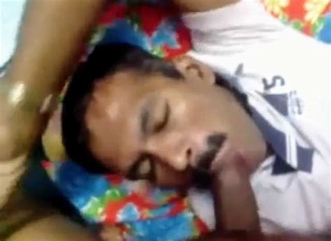 Indian Gay Sex Video Of A Horny Mature Gay Man Sucking His Friend S Big