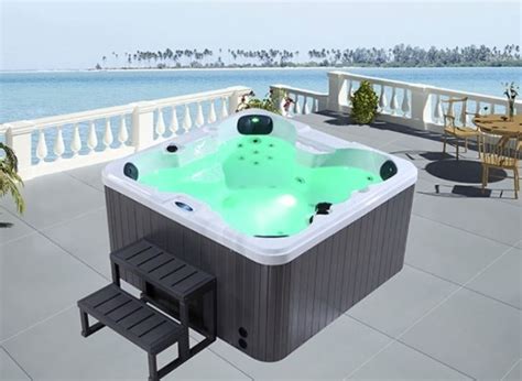 4 Person Luxury Balboa Acrylic Hot Tub Spa Images Photos