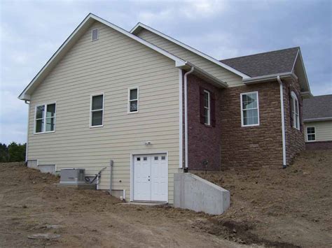 Retaining Walls And Walk Out Basement Details Custom Homes By