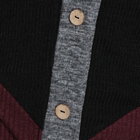 Женская куртка, с капюшоном, контрастная, ребристая, с расклешенным ...