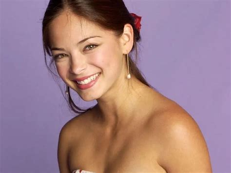 Kristin Kreuk Hot And Sexy Bikini Pictures Woophy