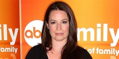 holly marie combs net worth