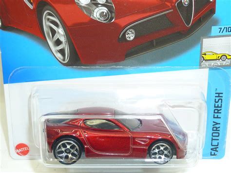 Yahoo オークション ホットウィール Hot Wheels アルファロメオ ALF