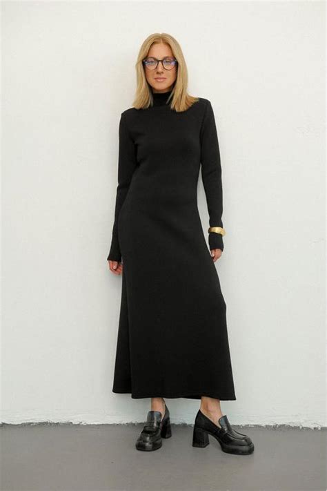 Купить платья миди NUDE 0465 черный Описание фото цена