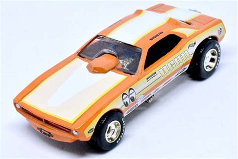 Plymouth Barracuda Funny Car Mooneyes Hot Wheels