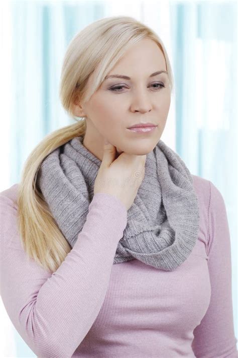 Blonde Woman With Sore Throat Stock Image Image Of Tonsillitis Infection