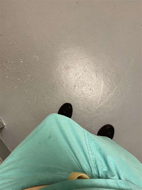 When You Forget To Bring Underwear To Work And Someone Sends You A Nude R Gaybrosgonewild