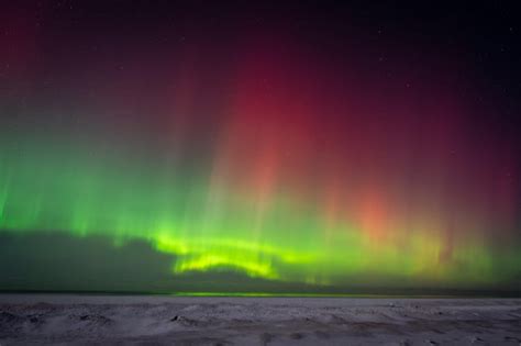 Aurora borealis in the upper peninsula of Michigan : r/woahdude