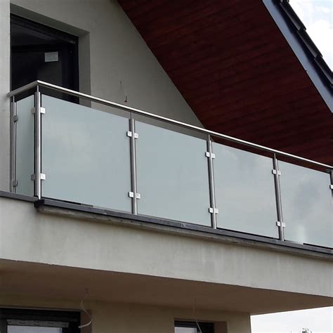 Balustrady ze stali nierdzewnej i szkłem FOREWER INOX