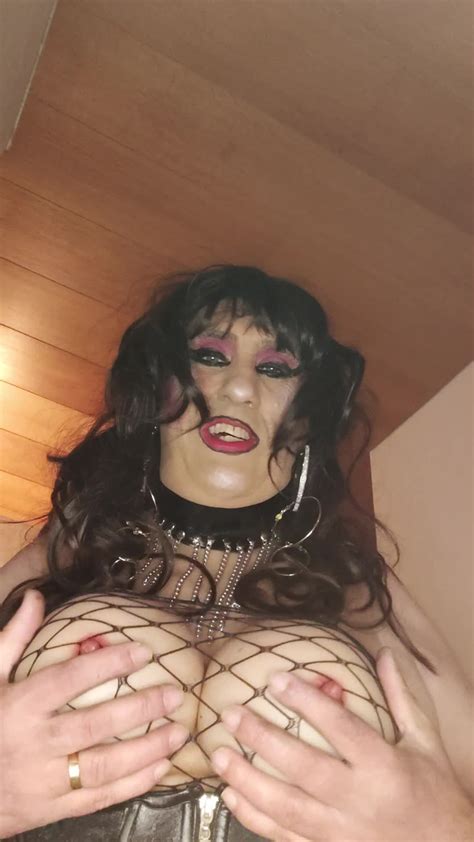 Big Tits And Heavy Makeup Ashemaletube