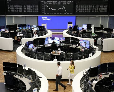 European Shares Drop As Policymakers Seek To Tame Hot Inflation