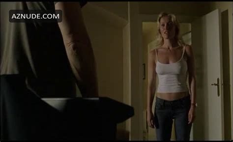 VICTORIA SMURFIT Nude AZNude