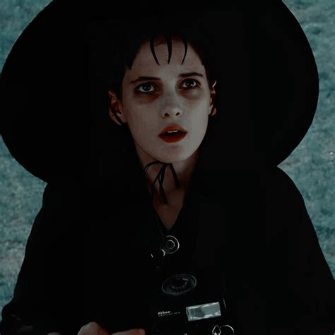 Lydia Deetz Icon Beetlejuice Movie Tim Burton Films Lydia Beetlejuice