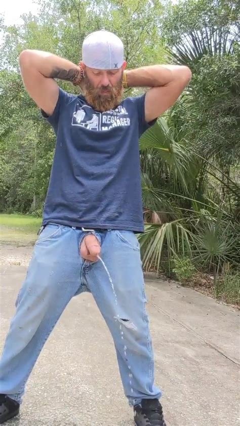Gay Redneck Daddy Pissing Outside Thisvid