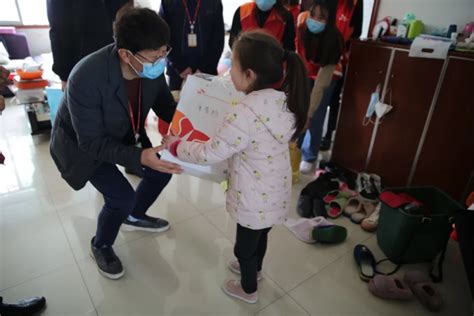 Sk Hynixchongqingsubsidiaryhelpinglocalchildreninneed Sk Hynix