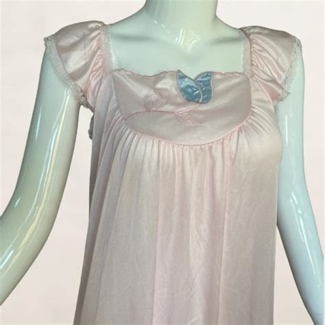 Vintage Glencraft Lingerie Pink Blue Flower Nightgown Depop