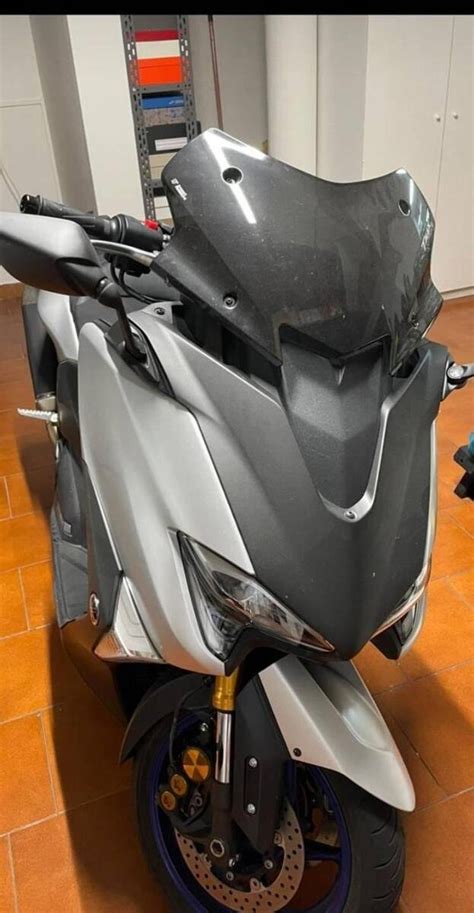 Vendo Yamaha T Max 530 Sx Sport Edition 2018 19 Usata A Puegnago