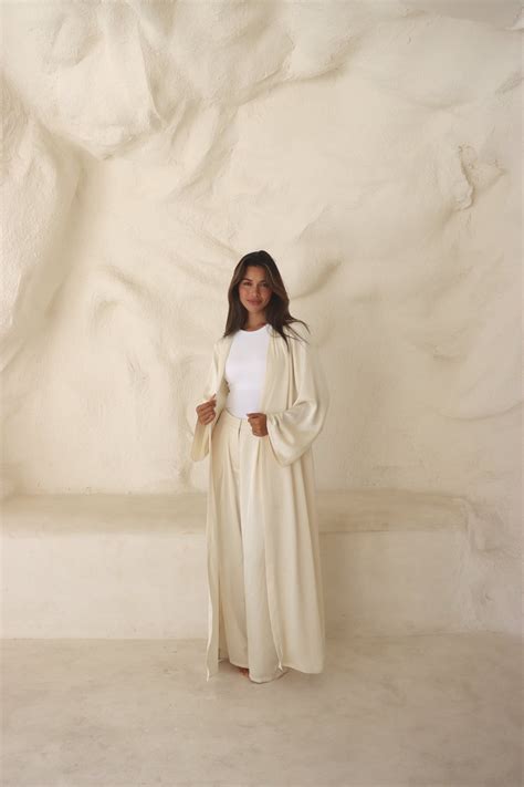 Shop Modest Clothing Online for Women — haya & i