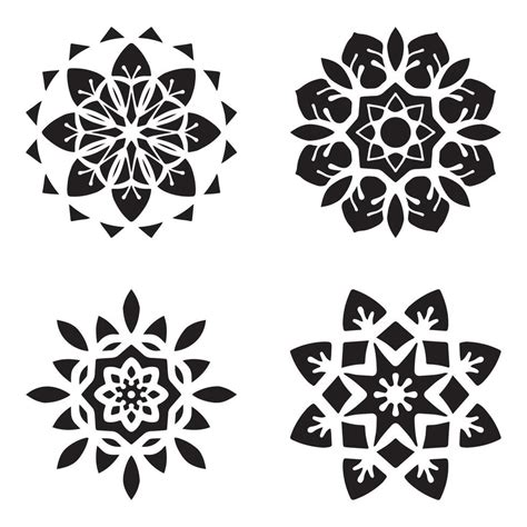 Set of simple mandala stencils with floral decorative patterns 44595397 ...