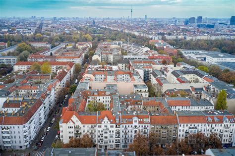 Your cozy home. Total sanierte 1-Zimmer-Wohnung in Berlin Spot Treptow ...
