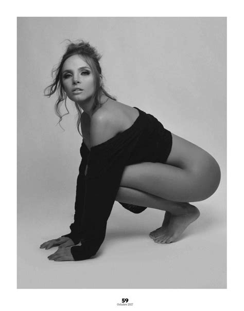 Naked Elizabeth Loaiza in Playboy Magazine México