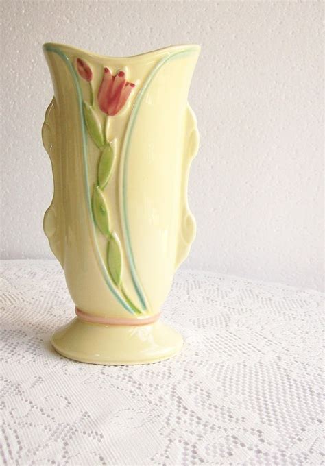 Vintage Shawnee Pottery Tulip Vase Yellow