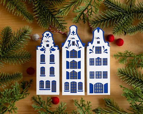 3 Dutch Christmas Ornaments: Delft canal houses handcrafted from French
