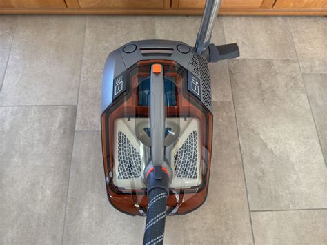 Thomas Aqua+ Pet & Family Parquet Pro im Test: Ein sauberer Allrounder ...