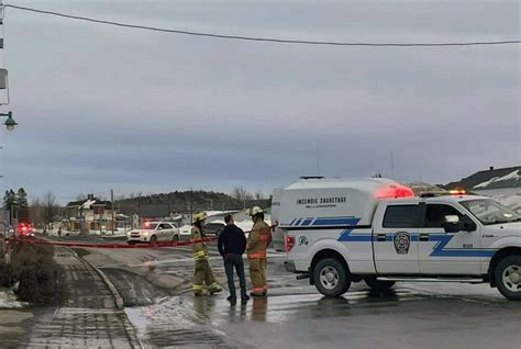 Un Conducteur Fonce Sur Des Pi Tons Au Canada Deux Morts Et Neuf Bless S