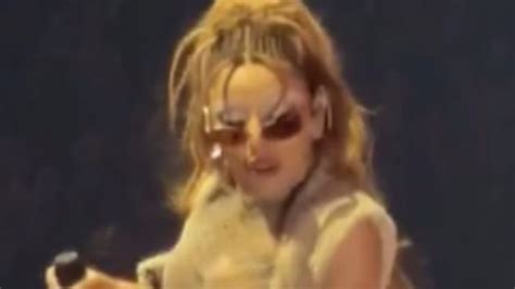 Doja Cat Puts On A Very Cheeky Display In Nude Inspired Outfit As She Dances Onstage During