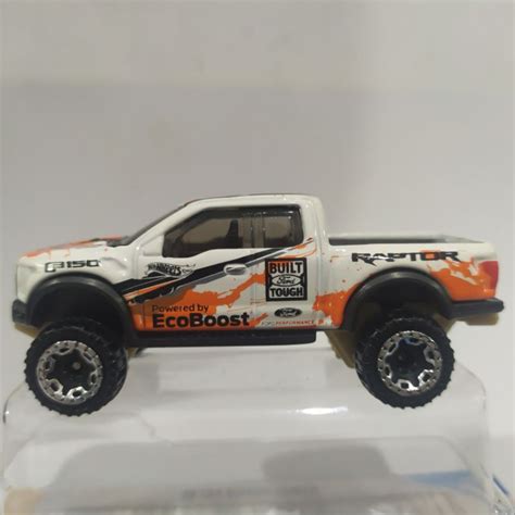 Jual HOT WHEELS 17 FORD F 150 RAPTOR TANPA CARD UNRIVET Shopee Indonesia