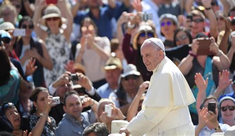 El Papa convoca a Jornada oración por la Paz del mundo Conferencia