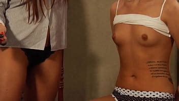 Dos Esclavas Lesbianas Atadas Tocadas Y Masturbadas Juntas Xvideos