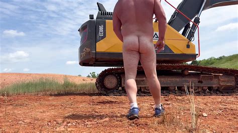 Nude Bulldozer Fun XHamster