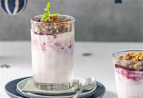 Beeren Joghurt Parfait Mit Cookie Crumble Frisch Gekocht