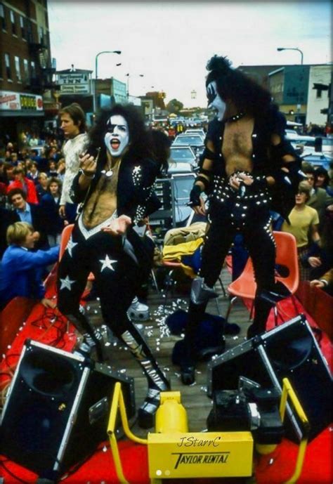 Pin By Lito Mazzetti On Kiss The Make Up Years Kiss Band