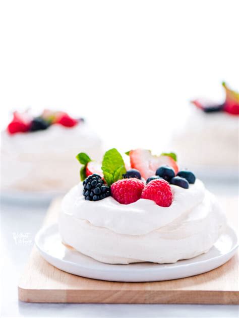 Mini Pavlova Recipe Story What The Fork