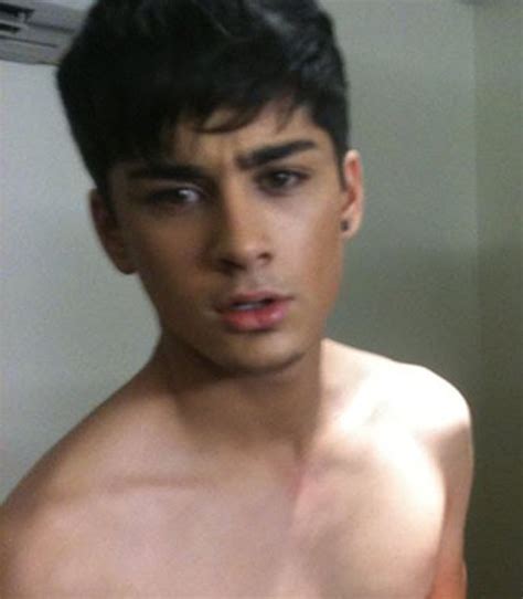 Just Too Hot To Handle One Direction Zayn Malik