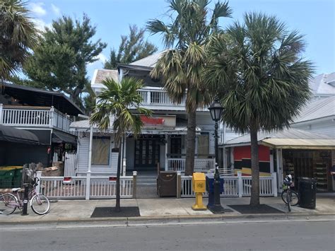221 Duval St Key West Fl 33040 Retail For Lease Loopnet