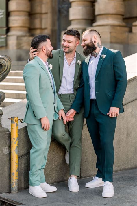 71 impresionantes fotografías de una boda gay poliamorosa en Brasil