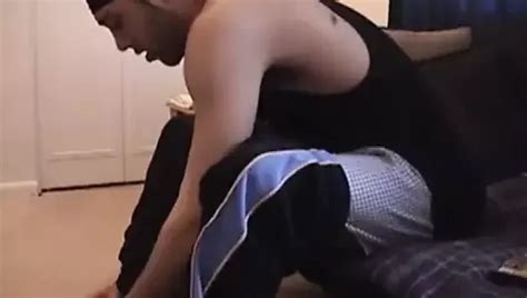 Amateur Str Boy Enrique Tugs On Vinnie XHamster