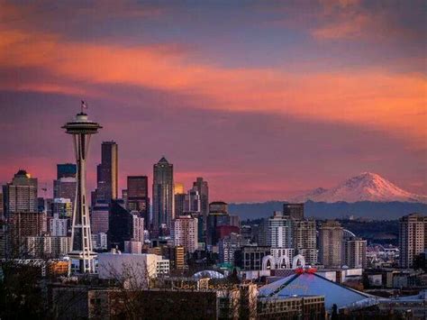 seattle skyline  sunset